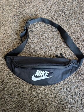 Nike Black Belt Bag/Waist Bag/Fanny Pack